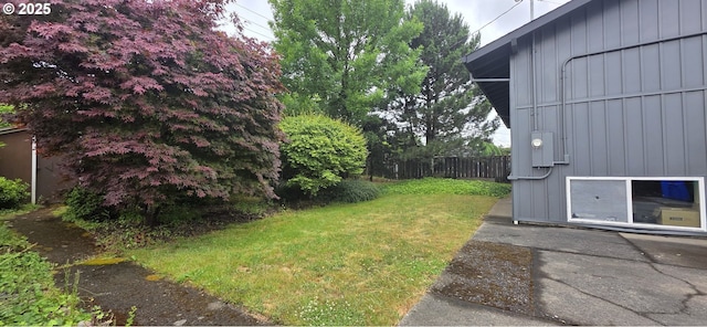 14128 NE Rose Pkwy, Portland, OR 97230 - view of yard