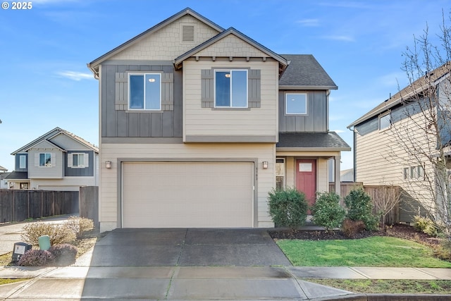 craftsman house featuring a garage