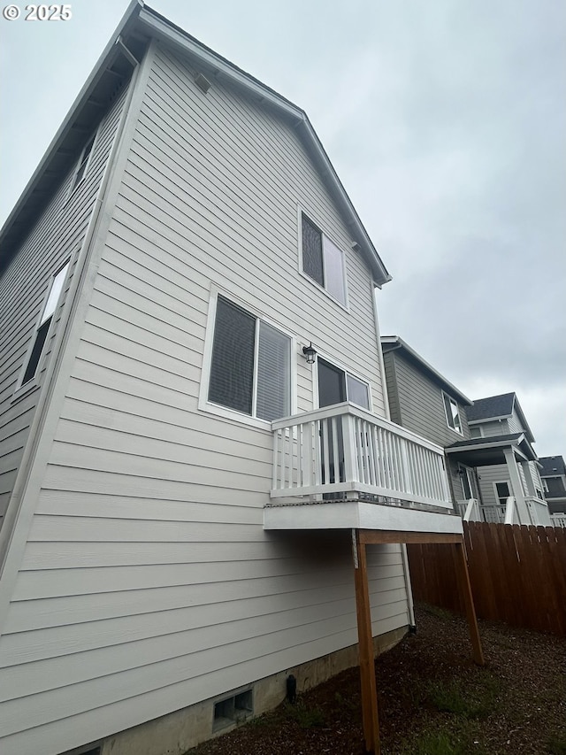 733 NW 178th Way, Ridgefield, WA 98642 - back of house with fence and a deck