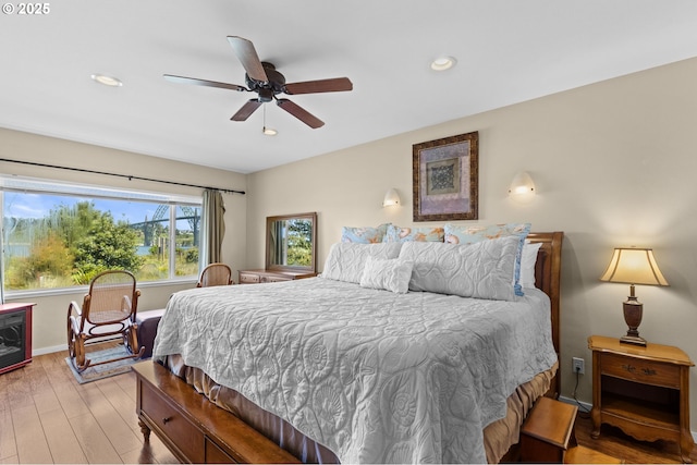 238 SW 27th St, Newport, OR 97365 - bedroom featuring light wood-style floors, recessed lighting, baseboards, and ceiling fan