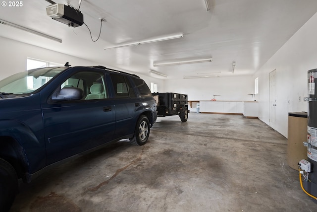 11613 Pacific Ct NE, Woodburn, OR 97071 - garage with a garage door opener