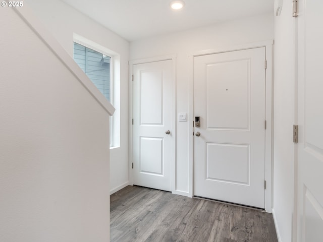 5905 NE 121st Way, Vancouver, WA 98686 - entrance foyer with light wood-style flooring and recessed lighting