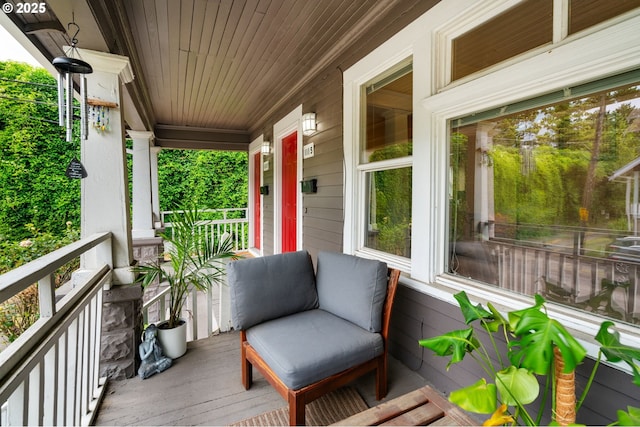 11151117 N Beech St, Portland, OR 97227 - view of covered porch
