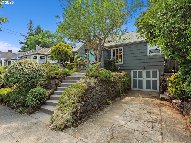 4561 NE 35th Ave, Portland, OR 97211 - view of front of home with stairway