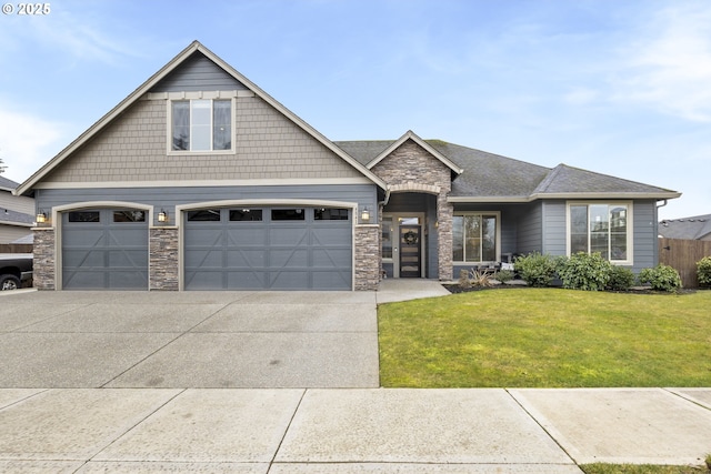 view of front of property with a front lawn