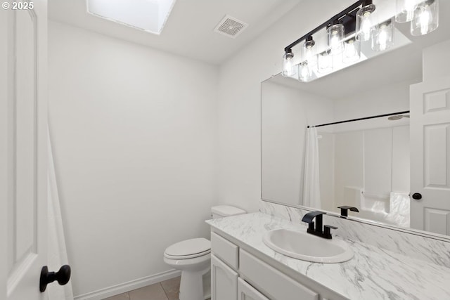 full bathroom with curtained shower, visible vents, toilet, tile patterned floors, and vanity