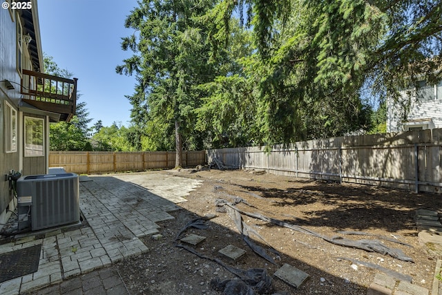9373 SW Fast Pl, Portland, OR 97223 - fenced backyard featuring a patio and a balcony