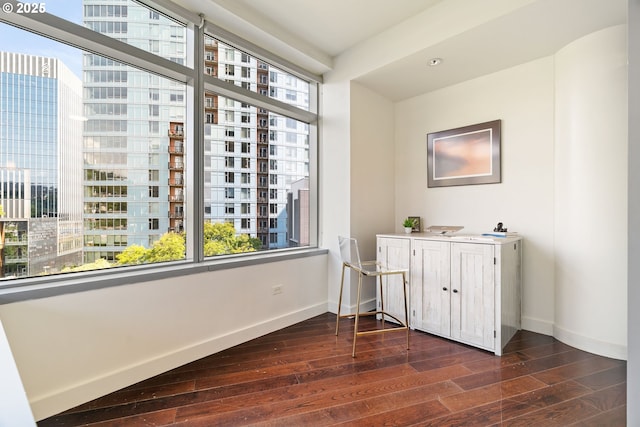 3601 S River Pkwy Unit 800, Portland, OR 97239 - dining area with dark wood-style floors and a city view