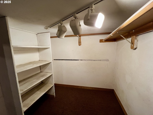 312 NW 7th St, Pendleton, OR 97801 - spacious closet featuring dark colored carpet