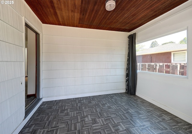 5730 N Harvard St, Portland, OR 97203 - view of unfurnished sunroom