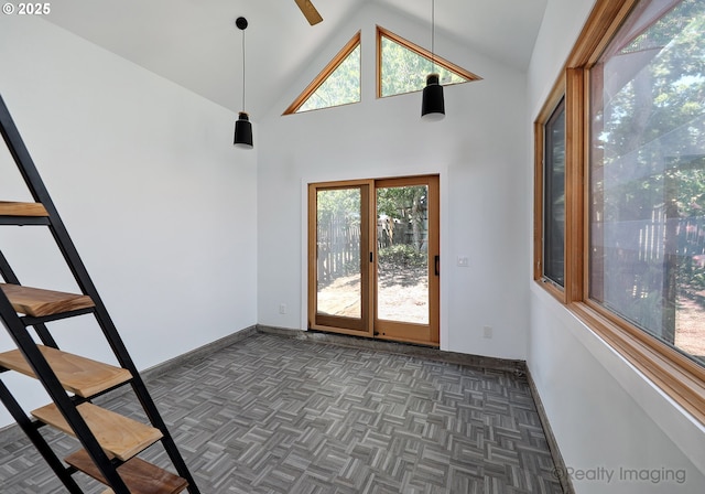 5730 N Harvard St, Portland, OR 97203 - unfurnished sunroom with lofted ceiling