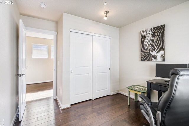 12192 SW Palermo St, Wilsonville, OR 97070 - office area with dark wood-style floors and baseboards