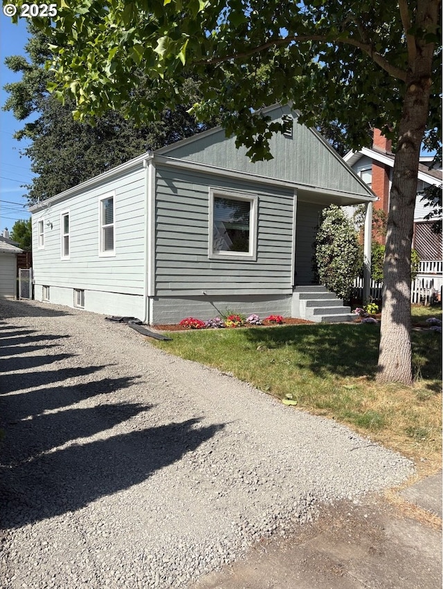 708 W 28th St, Vancouver, WA 98660 - view of bungalow-style house