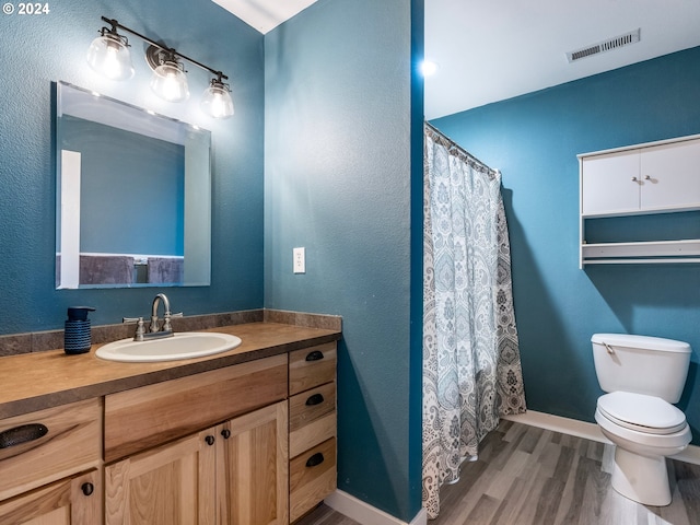 27915 NE Thompson Cir, Yacolt, WA 98675 - full bath with vanity and wood finished floors
