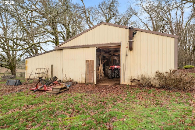 view of outbuilding