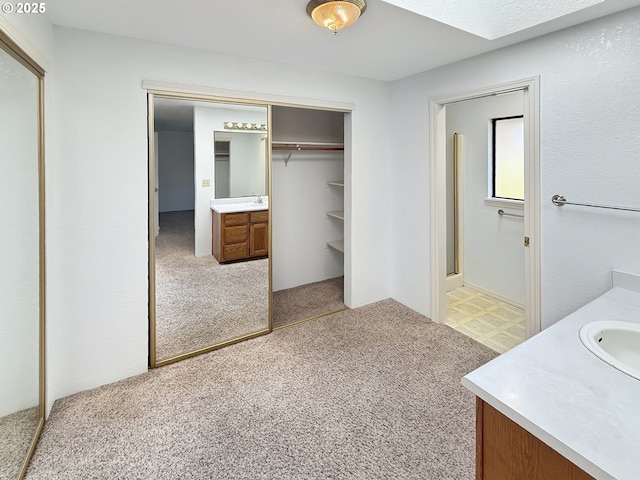 543 Linda Ln, Brookings, OR 97415 - full bath with vanity and carpet floors