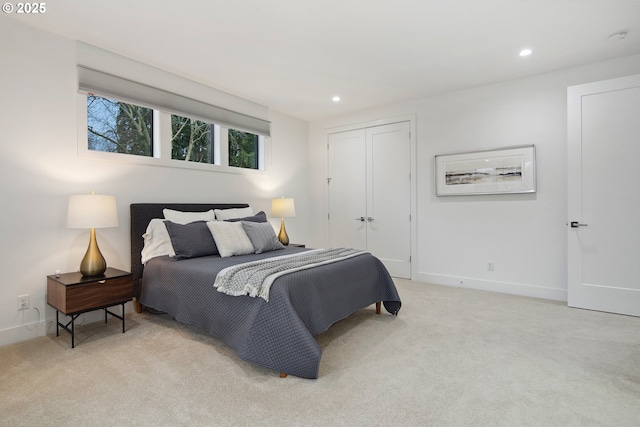 view of carpeted bedroom