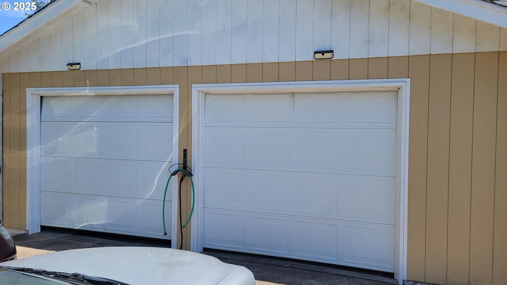 3623 Marion St SE, Albany, OR 97322 - view of garage