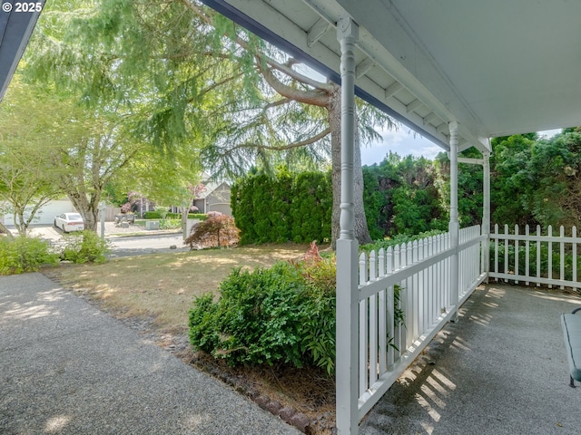 1761 SW Songbird St, Mcminnville, OR 97128 - view of covered porch