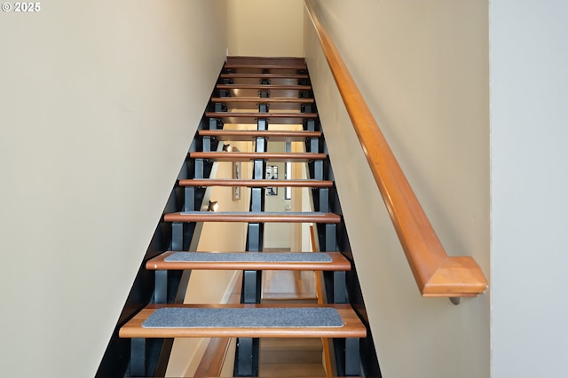 1660 NW Riverscape Dr, Portland, OR 97209 - view of stairway