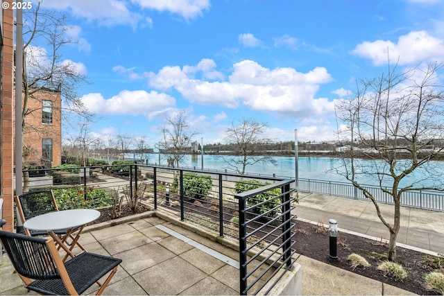 1660 NW Riverscape Dr, Portland, OR 97209 - balcony featuring a water view