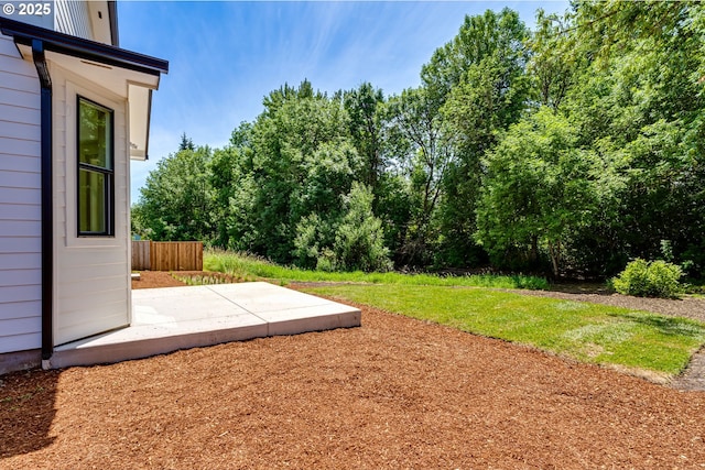 2110 Labona Dr, Eugene, OR 97404 - view of yard featuring a patio