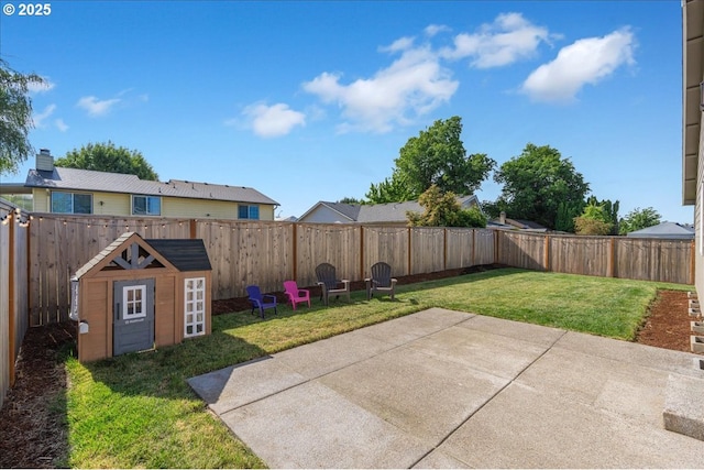 456 Cornwell St, Woodburn, OR 97071 - fenced backyard with a patio area and a shed