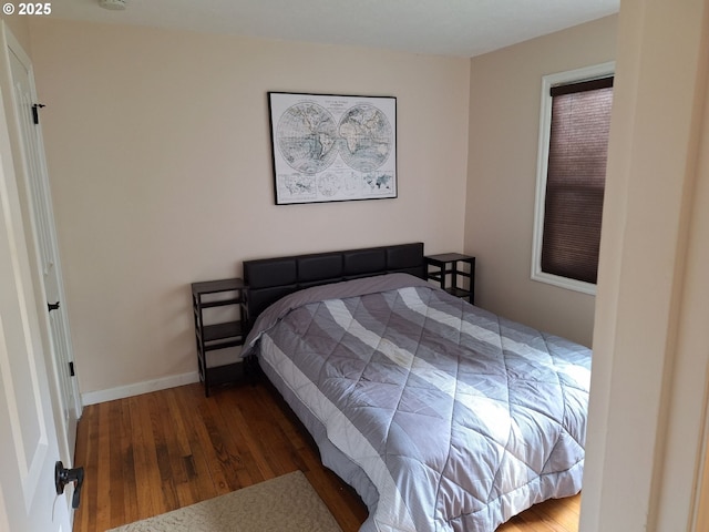 4777 Exeter St, West Linn, OR 97068 - bedroom with wood finished floors and baseboards