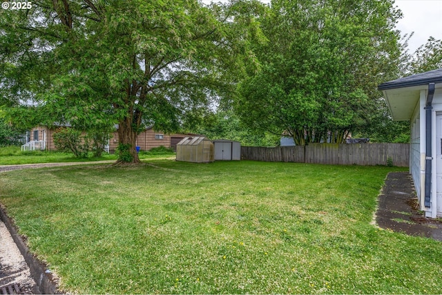 405 Redpath St, Kelso, WA 98626 - view of yard