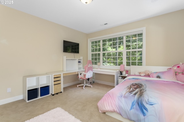 17677 Westview Dr, Lake Oswego, OR 97034 - bedroom with carpet and baseboards