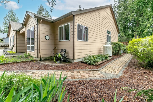 24788 E Mckenzie Valley Ct, Welches, OR 97067 - view of side of home with fence