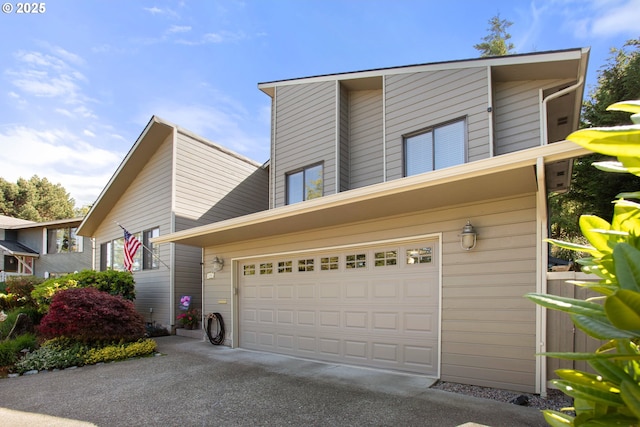 view of front facade featuring a garage