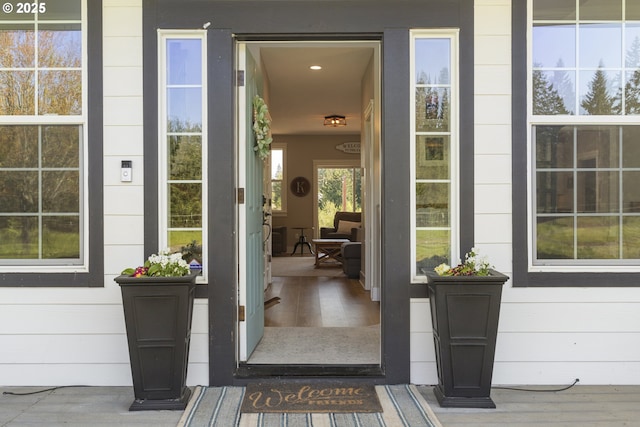 doorway to property featuring a porch