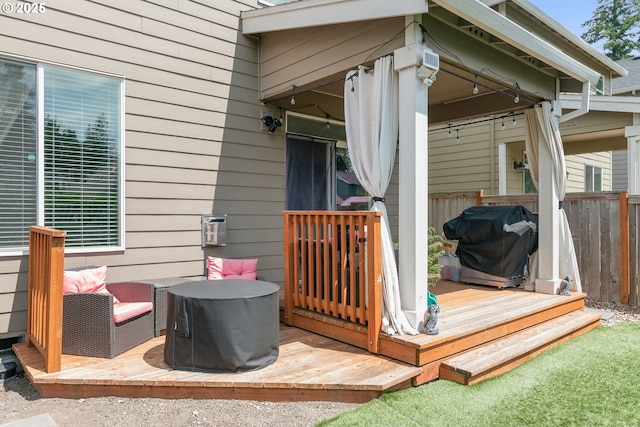 6910 SE Lamphier St, Milwaukie, OR 97222 - deck featuring a grill