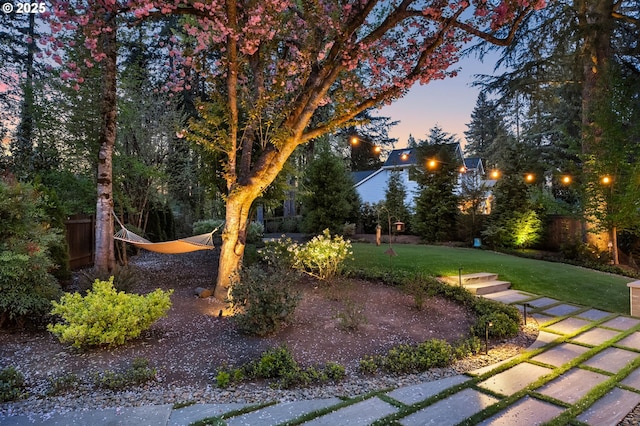 1235 Andrews Rd, Lake Oswego, OR 97034 - view of yard