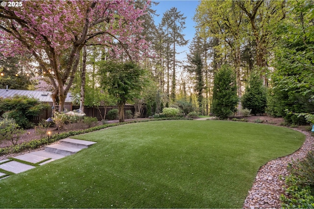 1235 Andrews Rd, Lake Oswego, OR 97034 - view of yard