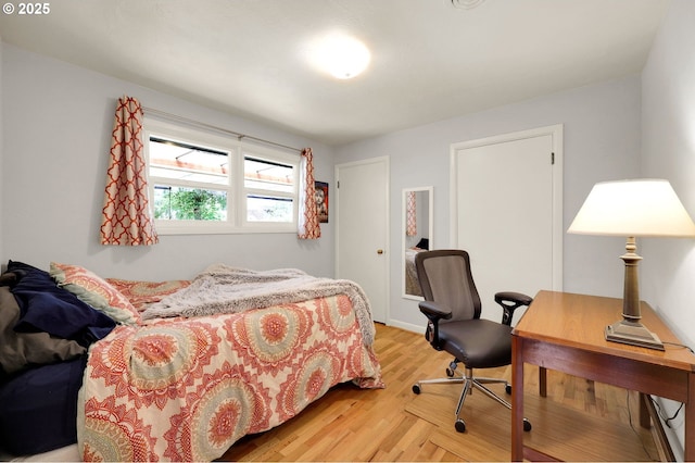 2940 Pearl St, Eugene, OR 97405 - bedroom with light wood-type flooring and an office area