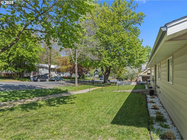 1701 Walnut St, La Grande, OR 97850 - view of green lawn