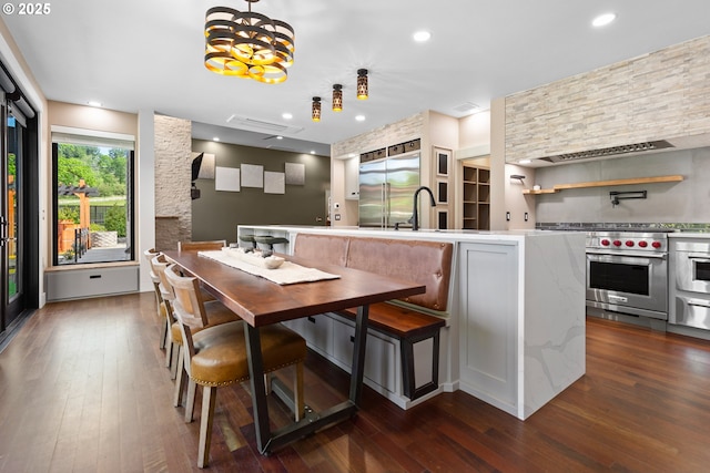 22961 SE Filbert Rd, Eagle Creek, OR 97022 - dining area with dark wood-type flooring, a chandelier, and recessed lighting