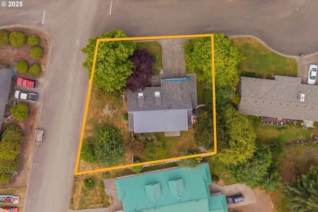 1011 Heather Ct, Reedsport, OR 97467 - aerial view of property's location with property parcel outlined