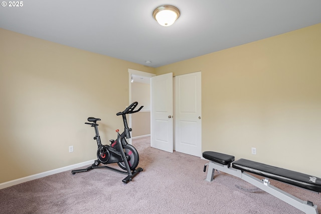13420 SW 2nd St, Beaverton, OR 97005 - exercise area featuring carpet floors and baseboards