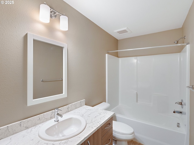 10829 E Burnside St, Portland, OR 97216 - bathroom with vanity,  shower combination, and toilet