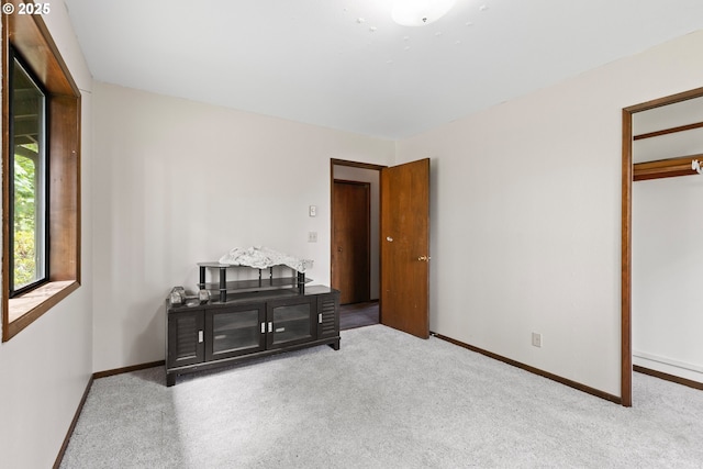 272 Whipple Tree Dr, Yoncalla, OR 97499 - bedroom featuring carpet floors and baseboards