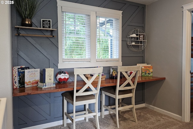 2341 Turnbull Ct, Forest Grove, OR 97116 - carpeted dining area featuring baseboards and a desk