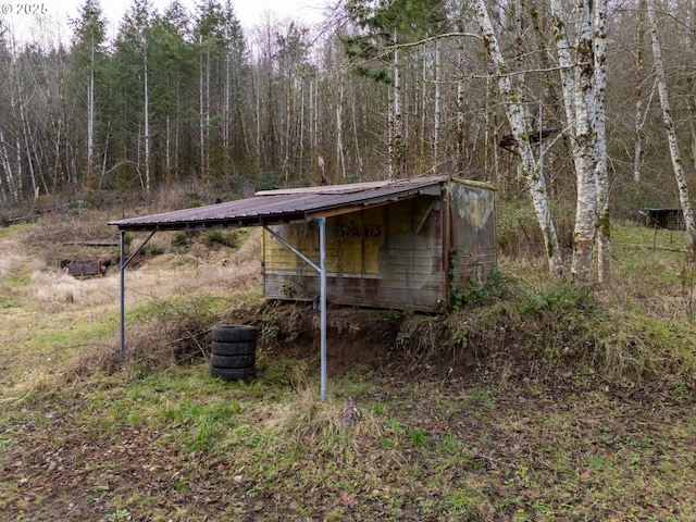 view of outbuilding