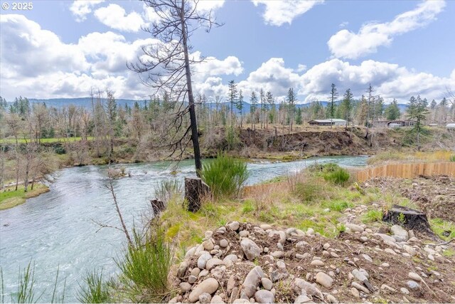 241 598891 Dogwood Dr, Gates, OR 97346