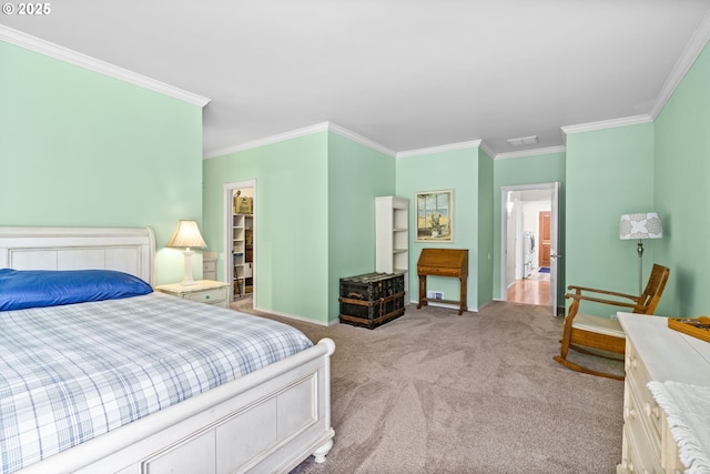 bedroom featuring carpet, baseboards, visible vents, crown molding, and a spacious closet