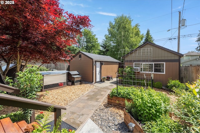 332 26th Ave, Longview, WA 98632 - view of yard with a garden
