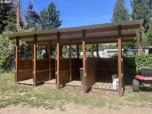 154 Decoy Ln, Myrtle Creek, OR 97457 - exterior space