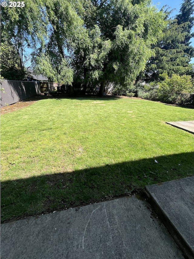 6721 N Yale St, Portland, OR 97203 - view of yard